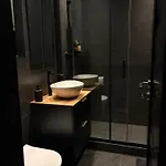 Baba Novac Nest - Modern ! *