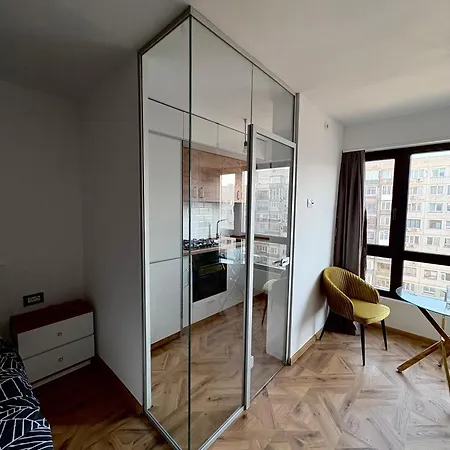 Baba Novac Nest - Modern ! *