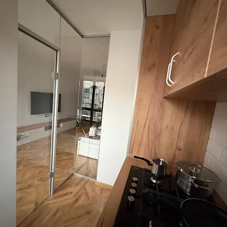 Baba Novac Nest - Modern ! アパート